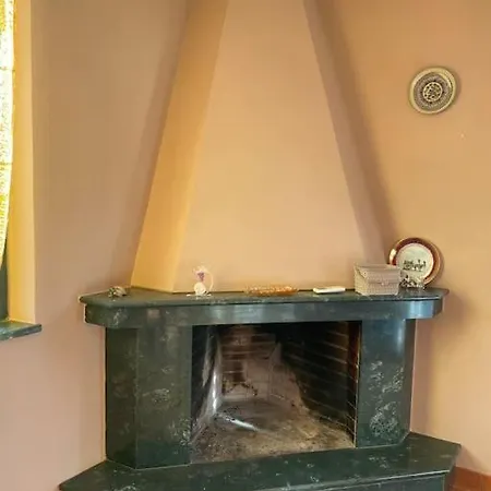 아파트 Appartamento/casa Vacanze A Nocera Terinese